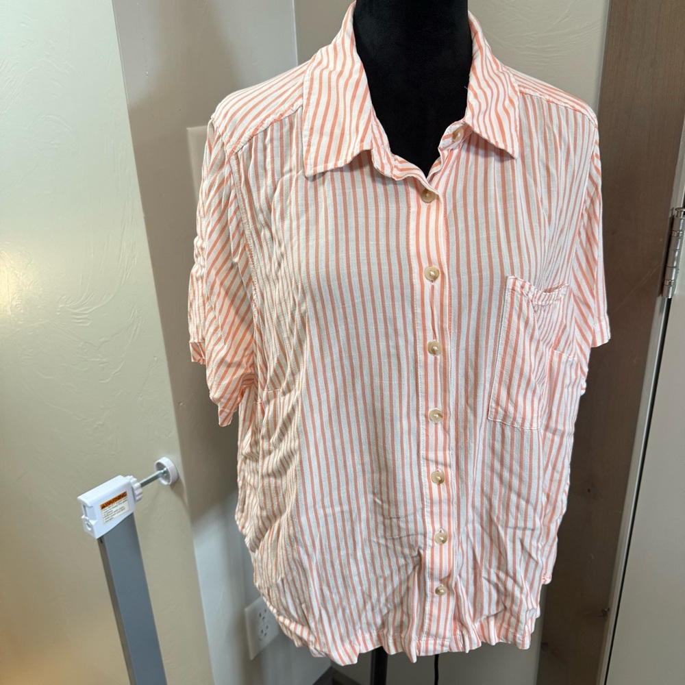 Torrid Button Down Blouse Orange White Stripe Short Sleeve Beachy Coastal 2X‎
